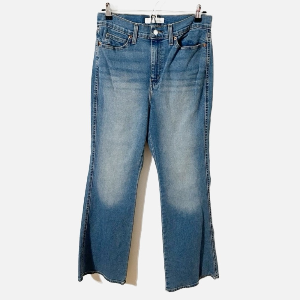 Levi's Signature Blue Denim Jeans High Waisted Flare with Leather Patch Fading